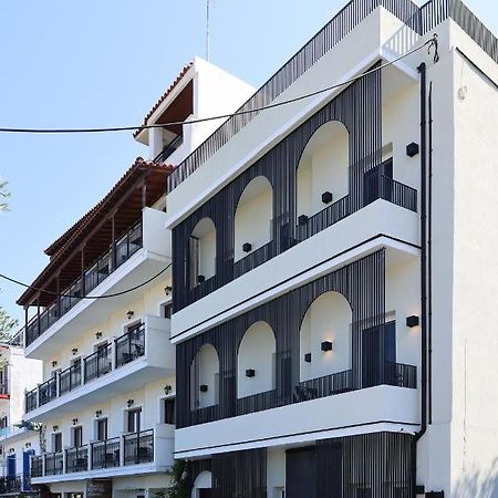 Uphill Unique Boutique Suites Skiathos Exterior foto