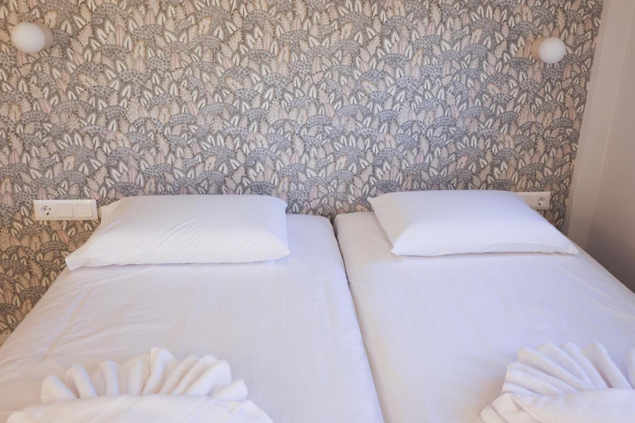 Uphill Unique Boutique Suites Skiathos Exterior foto